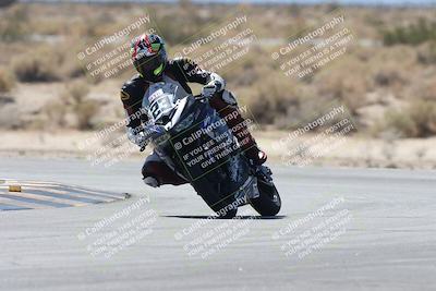 media/Oct-02-2025-Racers Edge (Thu) [[2c91cb6ab3]]/3-B Group/Session 3-Turn 16 (12pm)/